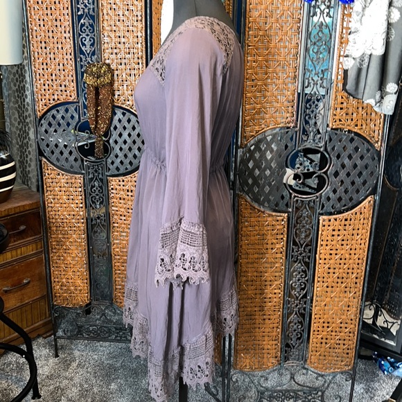 MONORENO Crochet Detail Tie Front Dress. EUC. - Picture 5 of 11